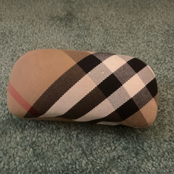 Authentic Burberry Sunglasses Case - Picture 3 of 6